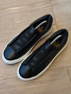 SLIP ON RSV PRETO