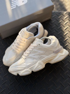 NB 9060 CREME