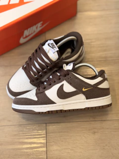 DUNK LOW SB CANELA/ BCO