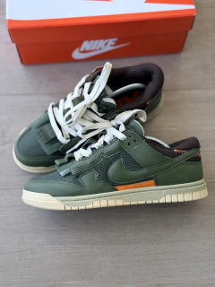 DUNK LOW SB JUMBO OLIVE
