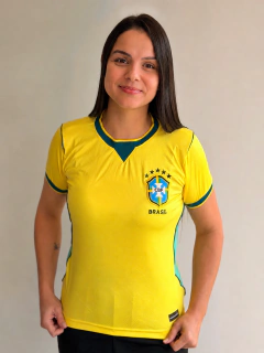 Camiseta Feminina Brasil Amarela 26/27
