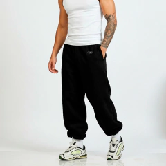CALÇA BAGGY MOLETOM PRETA