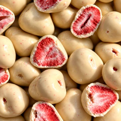 Morango Liofilizado Drageado Com Chocolate Branco Sem Adição De Açúcar