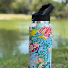 Botella 1 lt. Arte Emilia Can "Flor Azul"