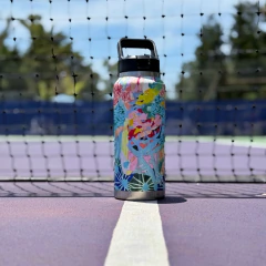 Botella 1 lt. Arte Emilia Can "Flor Azul" - tienda online