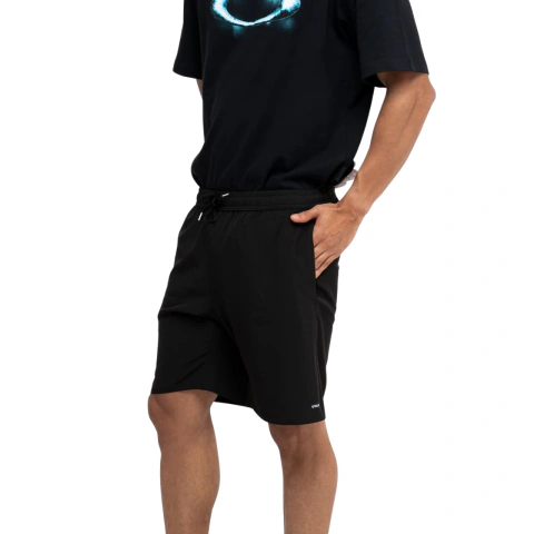 SHORT ESSENTIAL TRUNK