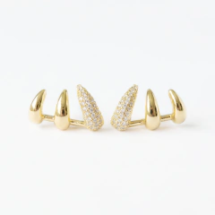 O Brinco M 3 Garras Luxo Liso e Cravejado