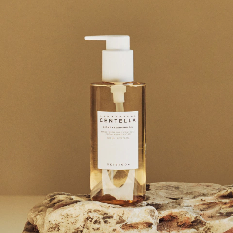 Madagascar Centella Light Cleansing Oil 200ml - comprar online