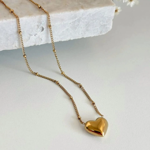 Colar Bolinhas & Coração Dourado - comprar online