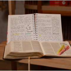Journal Devocional e Diário de Oração - Sal e Luz