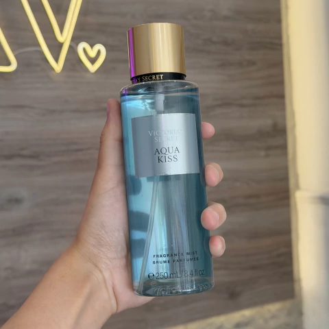 BODY SPLASH VICTORIA’S SECRET – AQUA KISS - comprar online