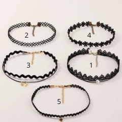 COLLAR CHOKER NEGRO en internet