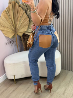 Calça Mom - Closet Michelly Fernades