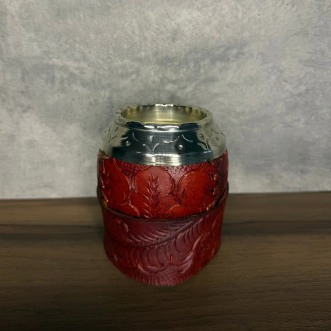 Mate Torpedo EXCLUSIVO Criollo, Virola Alpaca, Cuero Repujado, Base Cuero Repujada - Modelo 5