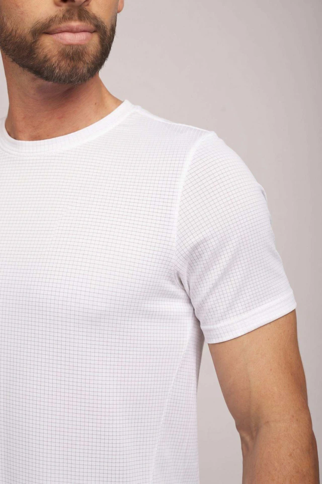 REMERA BEND MANGA CORTA MICROFIBRA MICRO CUADRO — imagen 4