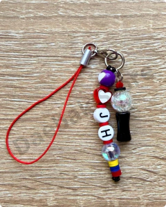 Mini Strap J Hope BTS en internet