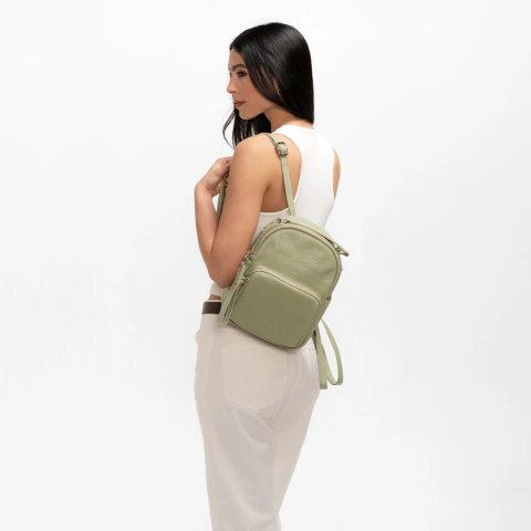 MOCHILA LETTERING