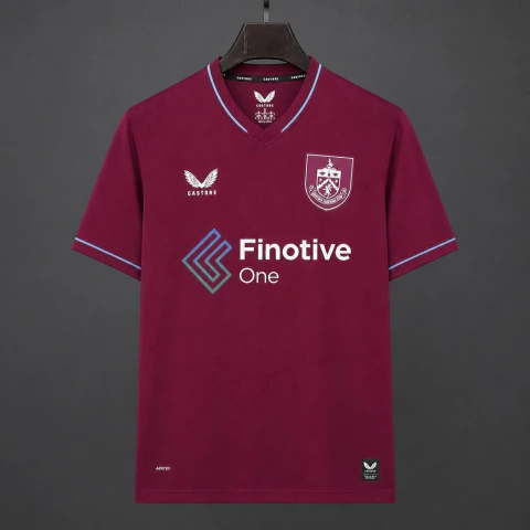 Camisa Burnley Home 26/27 - Torcedor Castore Masculina - Vinho e azul celeste