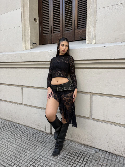 Pollera encaje