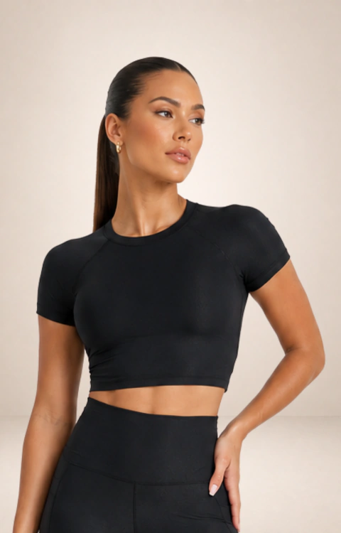 Cropped Essence Preto