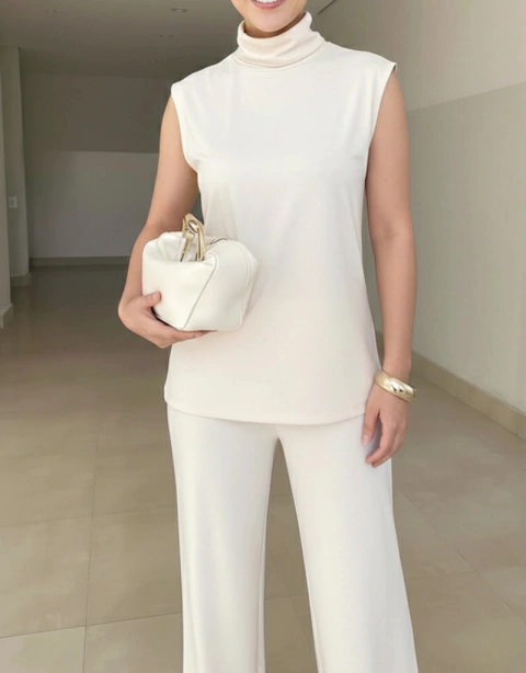 Conjunto Feminino Pandora Blusa e Calça Off Wite - comprar online