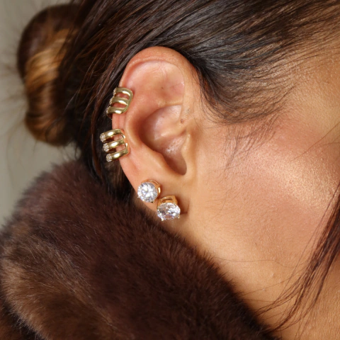Ear Cuff Via Láctea Dourado Zircônias Múltiplos Aros