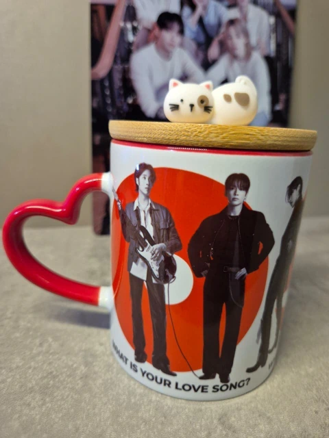 Caneca BTS Arirang - OT7