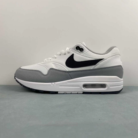 Nike Air Max 1 Essential "White Pure Platinum Black"