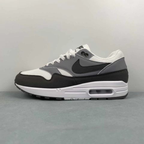 Nike Air Max 1 '87 SP "Photon Dust Wolf Grey"