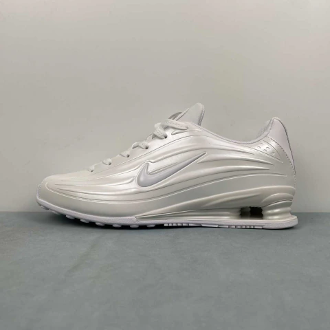 Nike Shox Z White Metalic Silver