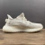 Adidas Yeezy Boost 350 V2 "Bone" en internet