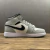 Nike Air Jordan 1 Mid "Light Smoke Grey Anthracite" - comprar online
