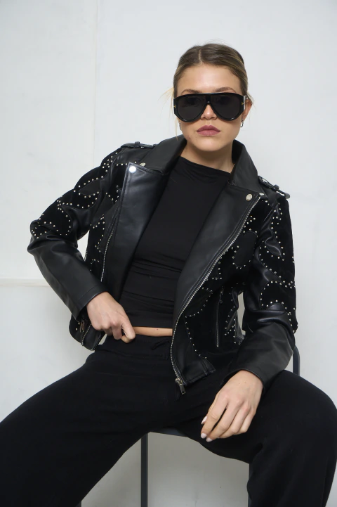 1112 CAMPERA TREBOL IMPORTADA