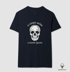 Imagem do Camiseta Algodão Peruano Medicina Legal "O Corpo Avisa" | A Verdade Anatômica