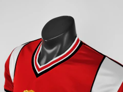 Camisa Retrô Manchester United 1985/1986 na internet
