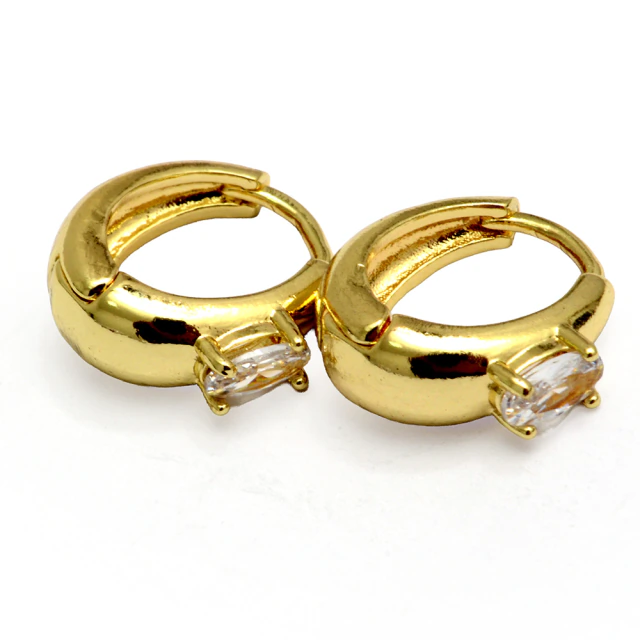 Aros Dorados Cubano Italiano Con Punto De Luz 1,5Cm