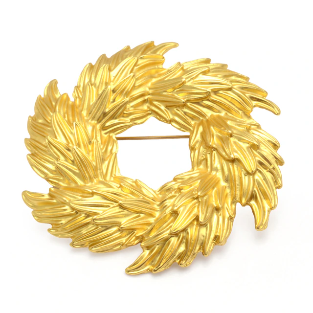 Pin Broche Dorado Corona