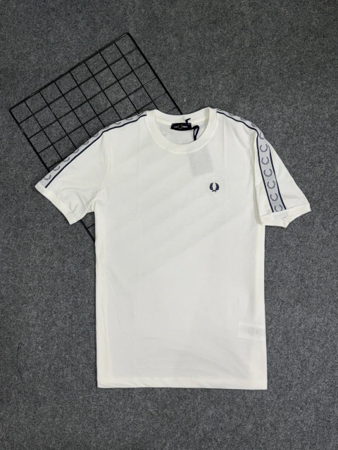 Camiseta Fred Perry - comprar online