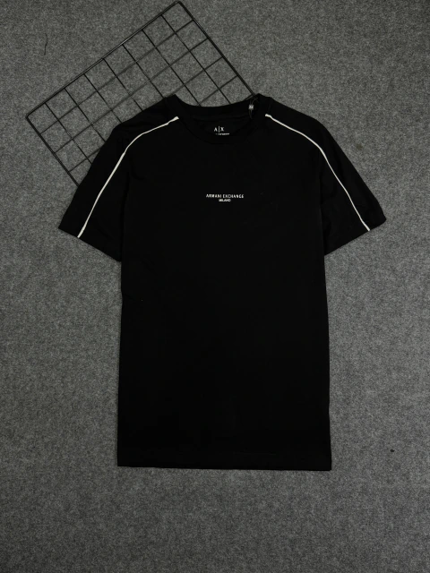 Camiseta Armani