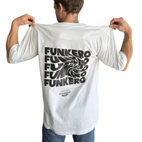 Remera Saavedra Funkero - Goody Uniformes