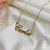 Colar de Nome Personalizado Fonte 23 Banhado a Ouro 18k