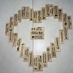IMP JENGA DE MADERA 48 PIEZAS PUEDE VARIAR LAS FRASES en internet