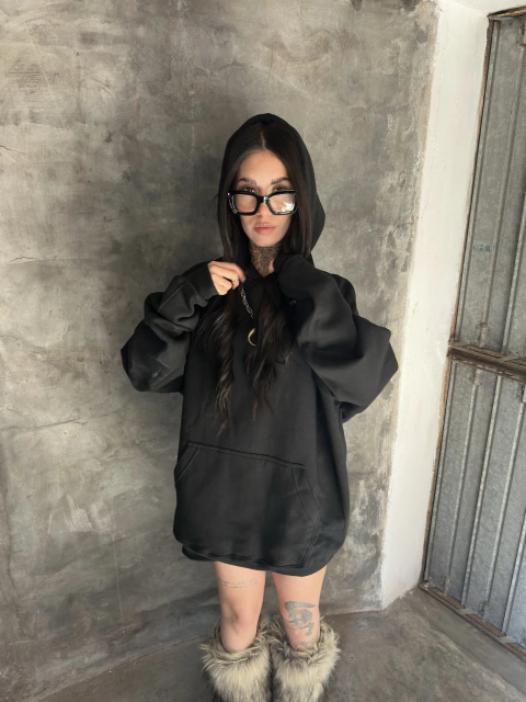 HOODIE BASICO NEGRO