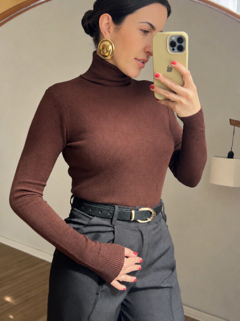 Blusa Modal Gola alta - comprar online