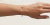 BRACELETE PEDRAS OVAL COM BANHO DE OURO 18K - Lumody 