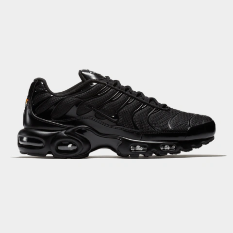 Zapatilla Nike Air Max Plus Hombre Negro - comprar online