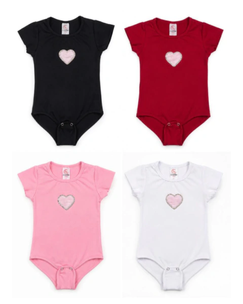 Body Infantil Coração Pelúcia
