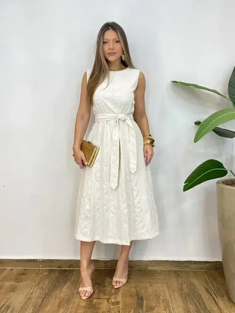 Vestido Feminino Midi Bia sem Bojo Lese com Cinto de Fita Bege