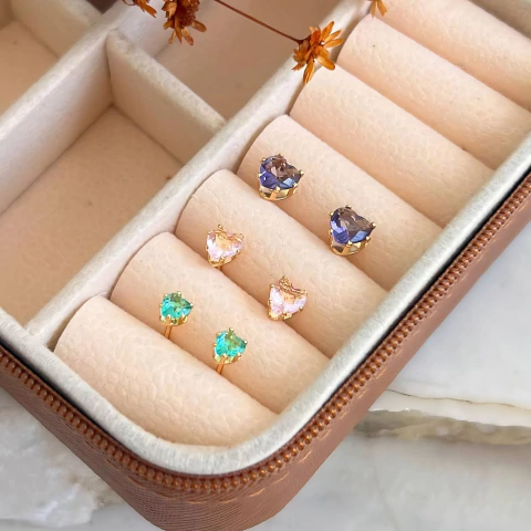 Trio De Brincos Coração De Zircônia Coloridos - loja online