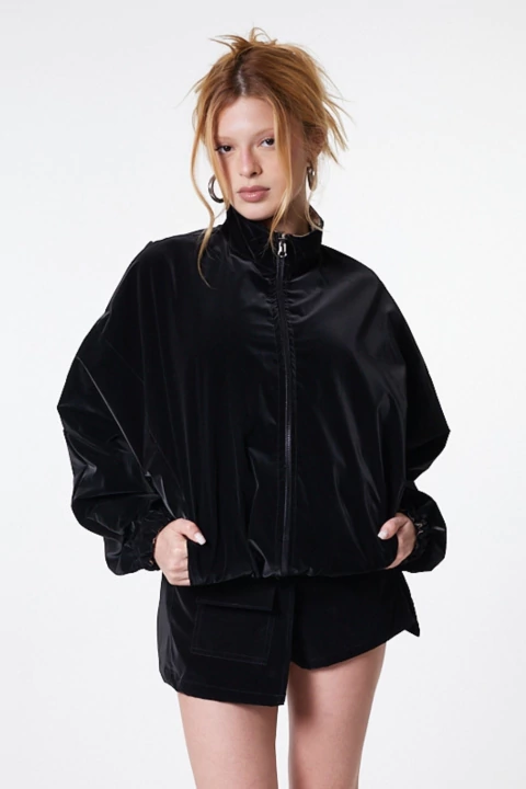 Jaqueta Dupla Face Corta Vento Preto/Estampa Fall - comprar online